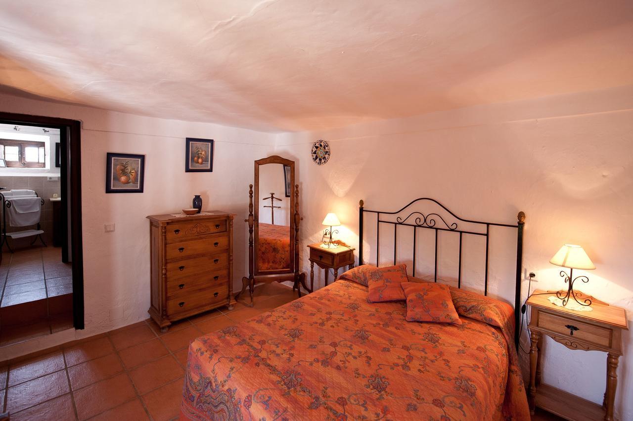 Bed and Breakfast Cortijo La Haza Iznájar Exteriér fotografie